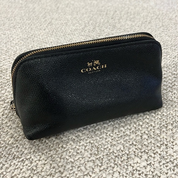 Coach Handbags - Coach black cosmetic bag
